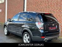 gebraucht Chevrolet Captiva 2.2 D LTZ 4WD*1 HAND*7 SITZER*LEDER*TÜV*