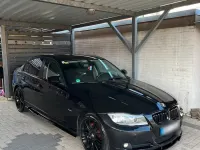 Gebraucht BMW 320 181 PS (133 kW) 2009 Schwarz Limousine