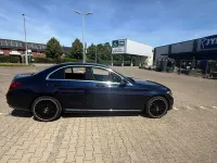 Gebraucht Mercedes C180 Edition 156 PS (114 kW) 2017 Blau Limousine