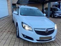 gebraucht Opel Insignia BI-Turbo Diesel mit Anhängerkupplung