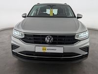Gebraucht VW Tiguan Life 190 PS (139 kW) 2023 Reflexsilber SUV