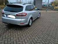 Gebraucht Ford Mondeo 140 PS (102 kW) 2012 Silber Limousine