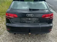 Gebraucht Audi A3 Basis 110 PS (80 kW) 2016 Schwarz Limousine