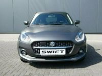 Gebraucht Suzuki Swift Comfort 83 PS (61 kW) 2021 Weiß metallic Kleinwagen