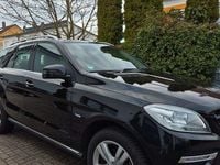 Gebraucht Mercedes ML250 204 PS (150 kW) 2012 Schwarz SUV