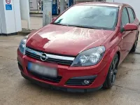 Gebraucht Opel Astra Sport 105 PS (77 kW) 2006 Rot Limousine