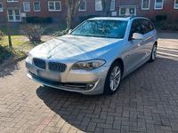 Gebraucht BMW 520 184 PS (135 kW) 2011 Grau Kombi