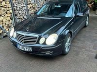 Gebraucht Mercedes E320 Avantgarde 224 PS (164 kW) 2009 Kombi