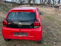 Gebraucht Peugeot 108 Active 82 PS (60 kW) 2016 Rot Kleinwagen