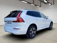 Gebraucht Volvo XC60 Core 197 PS (144 kW) 2023 Weiß SUV