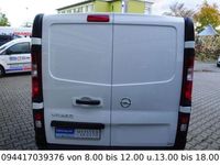 Gebraucht Opel Vivaro 95 PS (69 kW) 2018 Weiß Van / Kleinbus