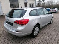 Gebraucht Opel Astra Edition 110 PS (80 kW) 2015 Silber Kombi
