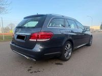 Gebraucht Mercedes E350 258 PS (189 kW) 2015 Grau Kombi