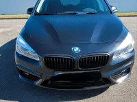 Gebraucht BMW 218 Active Tourer 150 PS (110 kW) 2016 Schwarz Van / Kleinbus