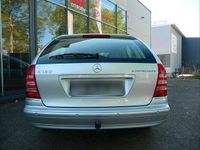 Gebraucht Mercedes 180 143 PS (105 kW) 2005 Silber Limousine