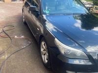 Gebraucht BMW 525 197 PS (144 kW) 2009 Schwarz Kombi