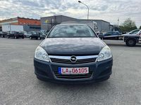 Gebraucht Opel Astra Edition 105 PS (77 kW) 2007 Metro m2 Kleinwagen