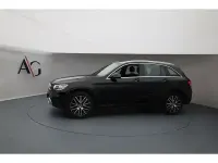 Gebraucht Mercedes GLC300 211 PS (155 kW) 2021 Unilack schwarz uni SUV
