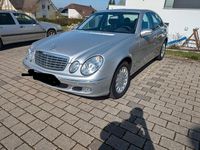 Gebraucht Mercedes E220 Elegance 150 PS (110 kW) 2003 Silber Limousine