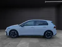 Gebraucht VW Golf VIII R-line 150 PS (110 kW) 2025 Weiß Limousine