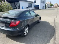 Gebraucht Mercedes C180 143 PS (105 kW) 2003 Schwarz Coupé