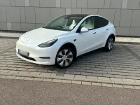 Usata Tesla Model Y 393 kW (535 CV) 2024 Bianco SUV
