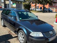Second-hand VW Passat 130 CP (95 kW) 2004 Albastru Break