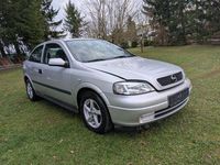 Gebraucht Opel Astra Selection 84 PS (61 kW) 2002 Silber Limousine