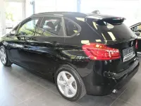 Gebraucht BMW 218 Sport Line 136 PS (100 kW) 2018 Schwarz Kombi