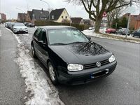 Gebraucht VW Golf IV 75 PS (55 kW) 2002 Schwarz Kleinwagen