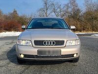 Gebraucht Audi A4 101 PS (74 kW) 1999 Gold Limousine