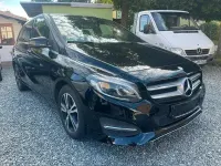 Gebraucht Mercedes B200 156 PS (114 kW) 2016 Schwarz Kleinwagen