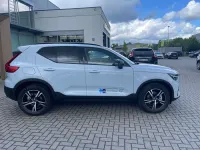 Gebraucht Volvo XC40 Plus 163 PS (119 kW) 2026 Blau SUV