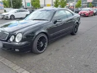 Gebraucht Mercedes CLK200 163 PS (119 kW) 2001 Schwarz Coupé