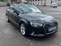 Gebraucht Audi A3 Sport 116 PS (85 kW) 2018 Schwarz Limousine