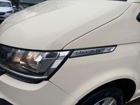 Gebraucht VW Caravelle 150 PS (110 kW) 2022 Gelb Van / Kleinbus