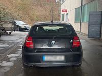 Gebraucht BMW 116 122 PS (89 kW) 2008 Schwarz Kleinwagen