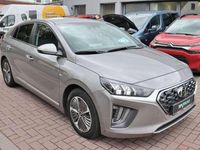 Gebraucht Hyundai Ioniq Premium 141 PS (103 kW) 2020 Fluidic metal / met Kleinwagen