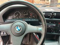 gebraucht BMW 318 e30 i Limousine