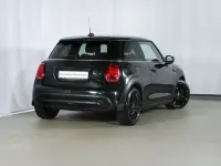 Gebraucht Mini Cooper 136 PS (100 kW) 2023 Schwarz Kleinwagen