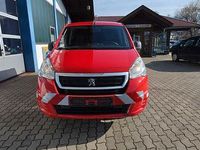 Gebraucht Peugeot Partner 90 PS (66 kW) 2015 Rot Van / Kleinbus