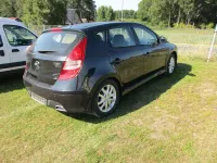 Gebraucht Hyundai i30 Sport 109 PS (80 kW) 2010 Blau Limousine