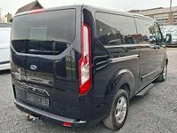 Gebraucht Ford Tourneo 170 PS (125 kW) 2017 Schwarz Van / Kleinbus