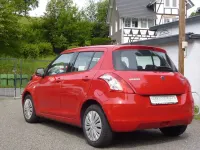 Gebraucht Suzuki Swift 94 PS (69 kW) 2015 Rot Kleinwagen