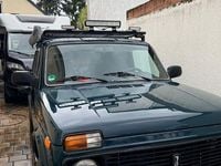 Gebraucht Lada niva 83 PS (61 kW) 2011 Grün SUV