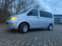 Gebraucht VW T5 131 PS (96 kW) 2007 Grau Van