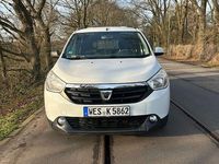 Gebraucht Dacia Lodgy Acces 83 PS (61 kW) 2015 Weiß Van / Kleinbus