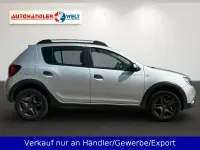 Gebraucht Dacia Sandero Stepway 90 PS (66 kW) 2017 Silber SUV