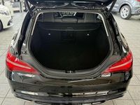 Gebraucht Mercedes CLA180 Style 122 PS (89 kW) 2018 Nachtschwarz  unilack Limousine