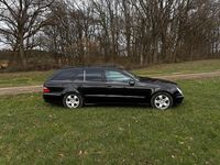 Gebraucht Mercedes E320 Avantgarde 204 PS (150 kW) 2004 Schwarz Kombi